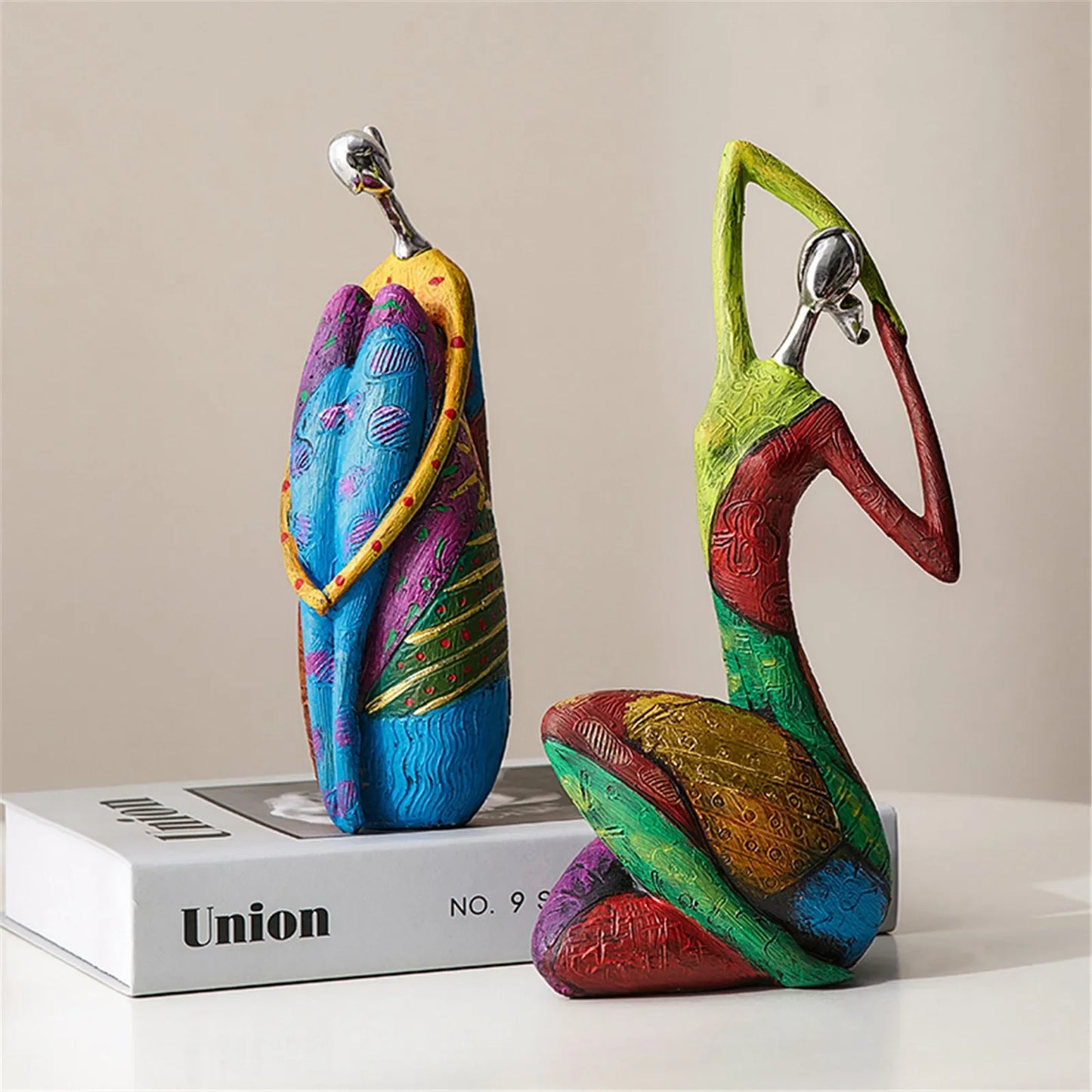 Creative Abstract Home Decor Character Sculpture Living Room Modern Art Dolls Desktop Decorations Accessories Gifts